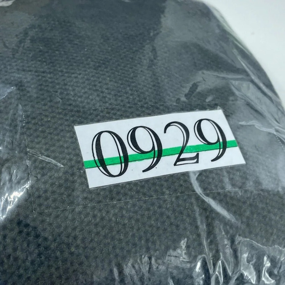 GAP Crew Neck Sweater Mens L Green NWT 0929 - Picture 8 of 8